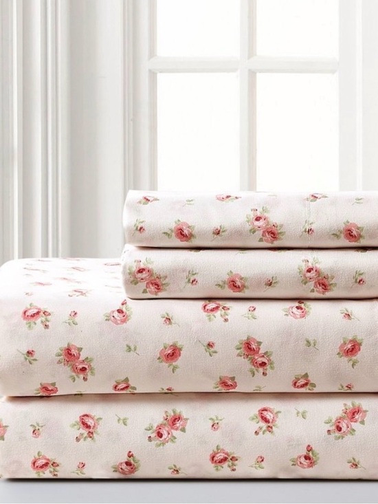 Other - Floral Rose Print Cotton Sheet Set in Pink - full size
